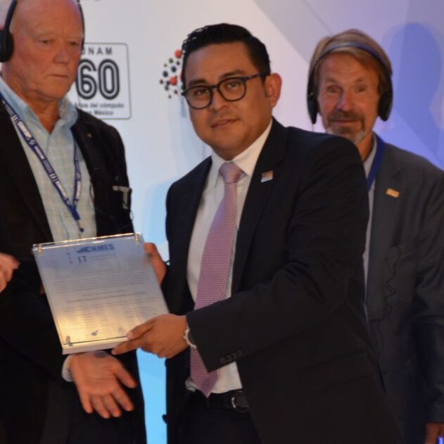 Fernando Solares, lumbrera en la industria del software